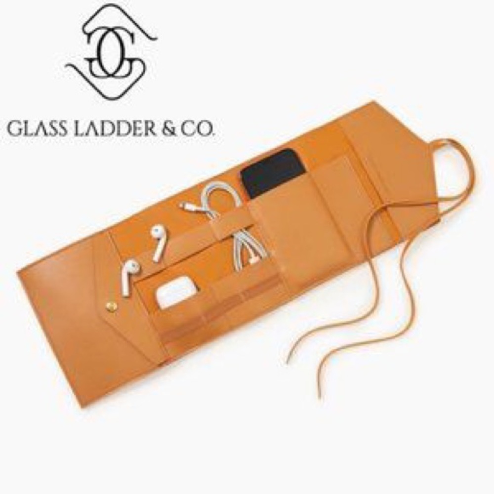 Glass Ladder & Co. Katherine tech organizer